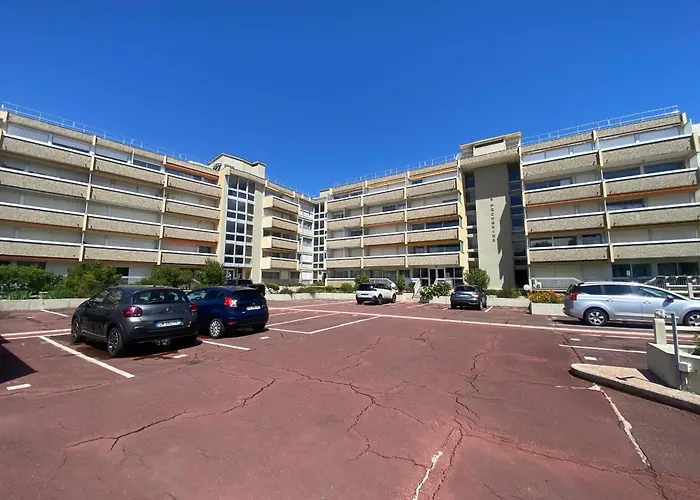 Bord De Avec Wifi Et Parking - Fr-1-374-234