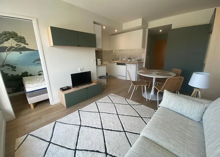 דירה Bord De Avec Wifi Et Parking - Fr-1-374-234 *